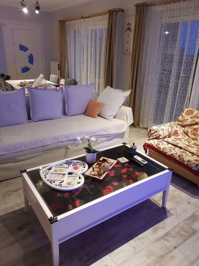 Nautilus Guest House Nea Iraklitsa Exterior foto